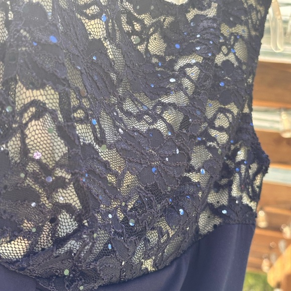 Dress Barn Asymmetrical Ruched Blue Sparkling Embellishment Gown Women’s 10 EUC - Picture 2 of 16